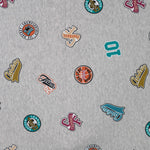 Lade das Bild in den Galerie-Viewer, Sweat hellgrau meliert mit Patches Qjutie
