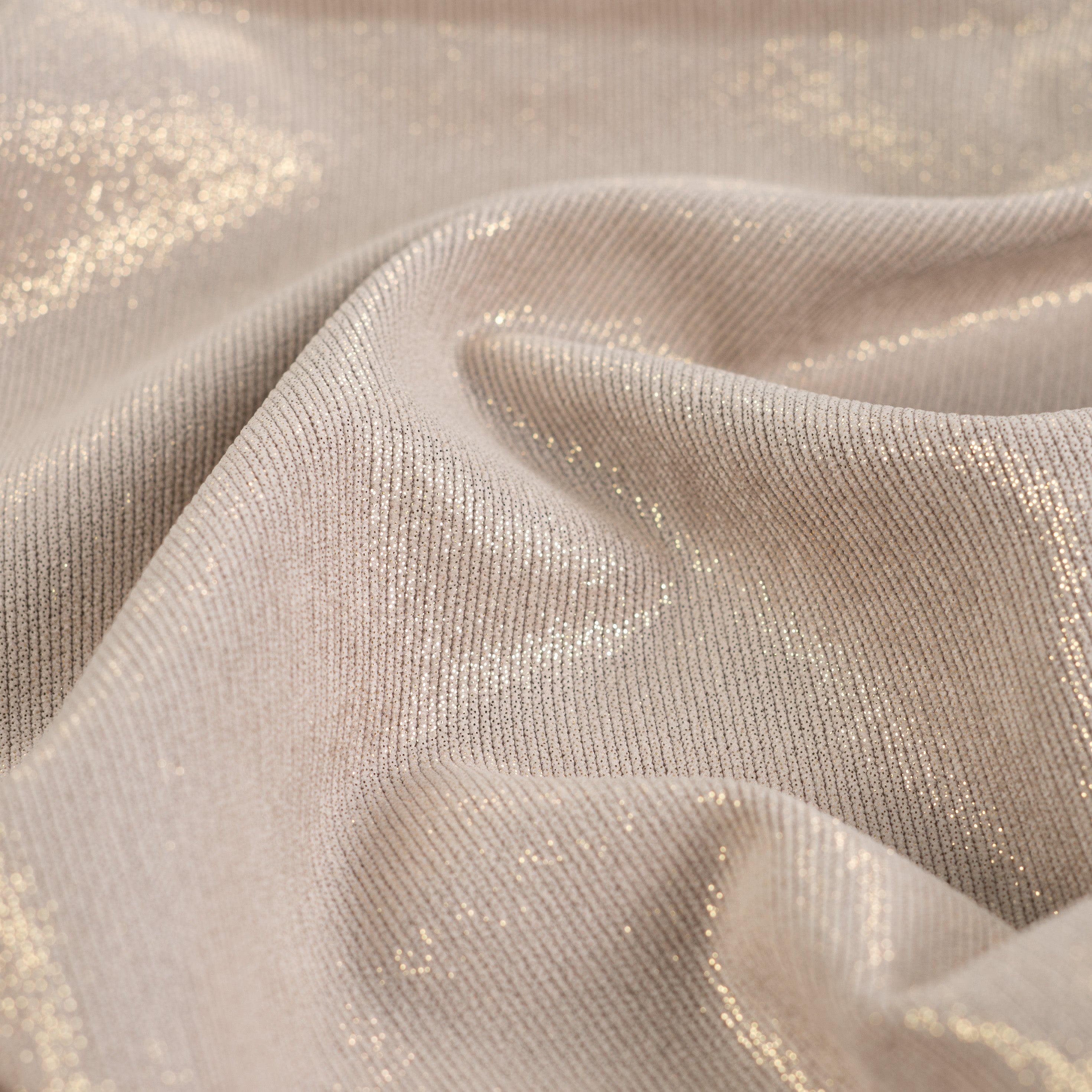 Feincord ecru mit Folie in gold Glitzer Qjutie